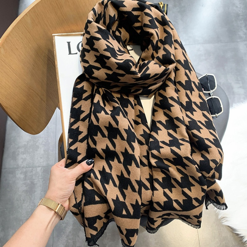 Syal &quot;Eranie&quot; 65 x 190 Anggun motif Houndstooth yang mewah Bahan High Grade Cashmere Immitation