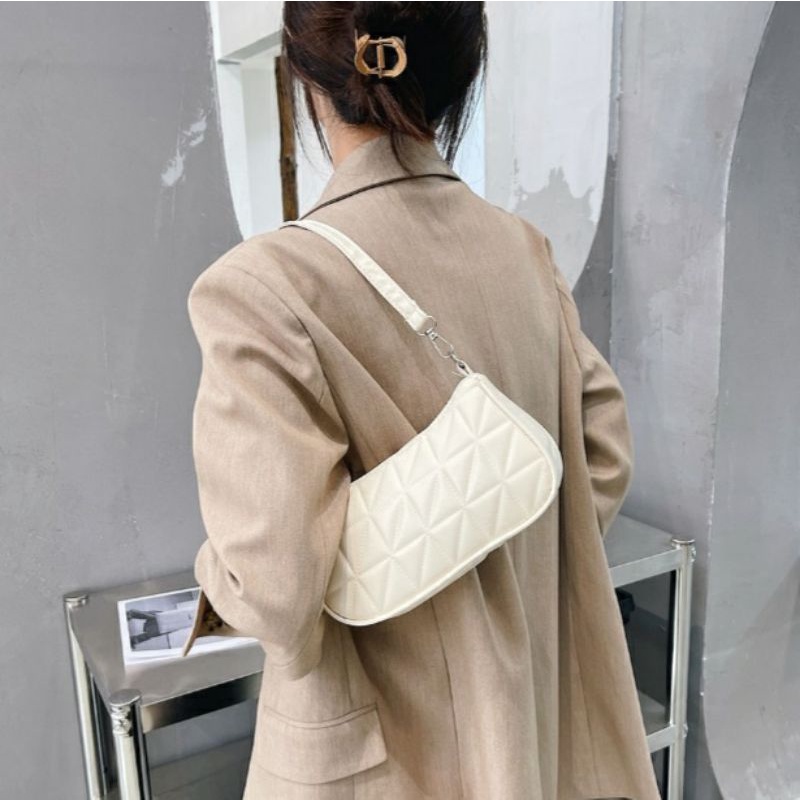 dem_sare / DS1113 AMELLIA Shoulder Bag Wanita Bordir Kotak Silang Selempang Wanita Fashion Trendy Kekinian Tas Slempang Wanita Tas Bahu