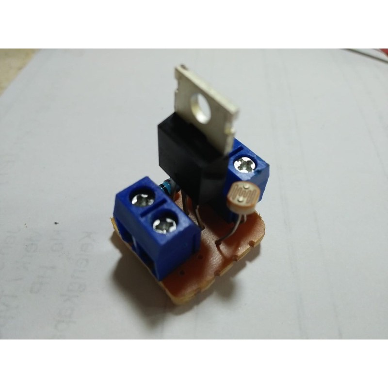 Modul Lampu Otomatis untuk layangan Super Terang