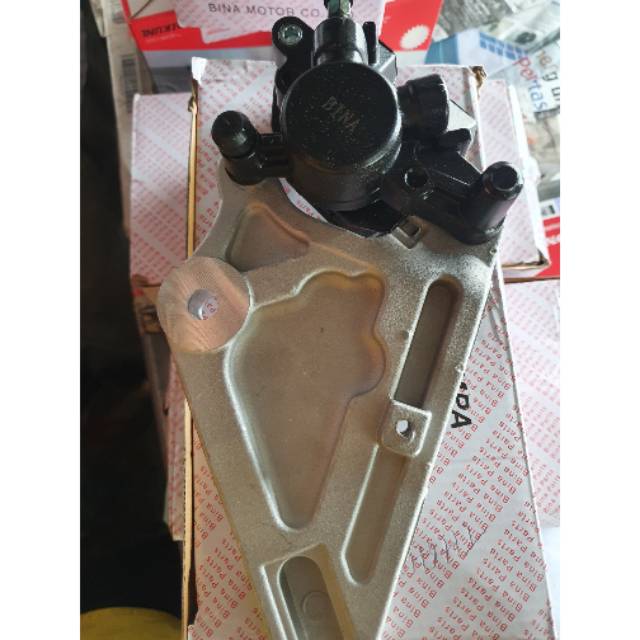 Master rem belakang + braket suprax125
