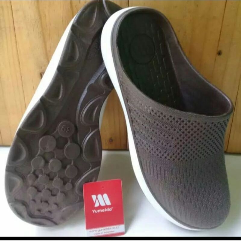 SANDAL SLOP KARET PRIA MERK YUMEIDA GT 9117L uk 39-43 READY STOK-1