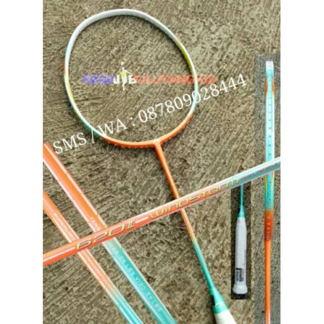 Raket Badminton Lining Windstorm 610