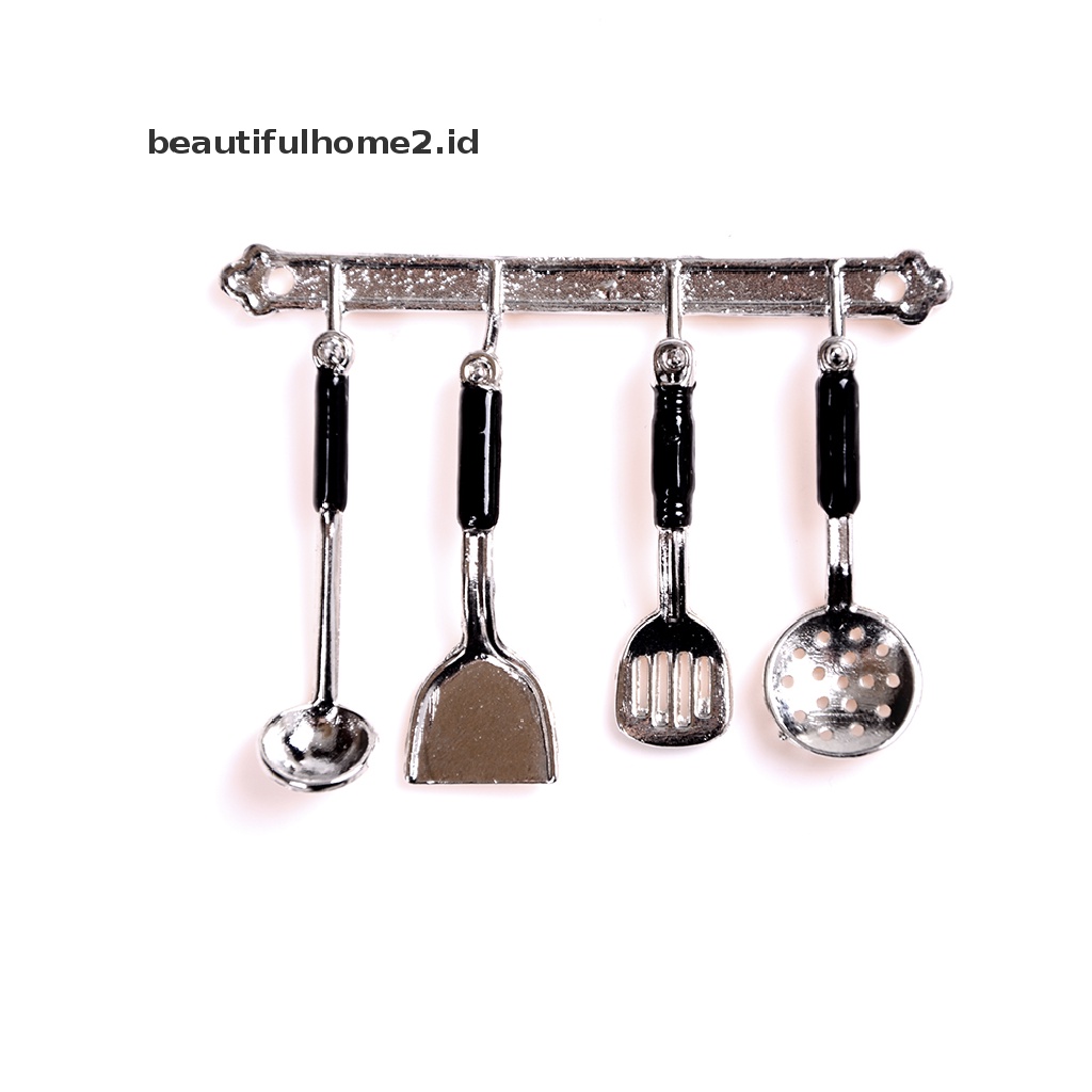 (beautifulhome2.id) 5pcs / Set Mainan Miniatur Peralatan Masak Skala 1: 12 Bahan Metal Untuk Rumah Boneka