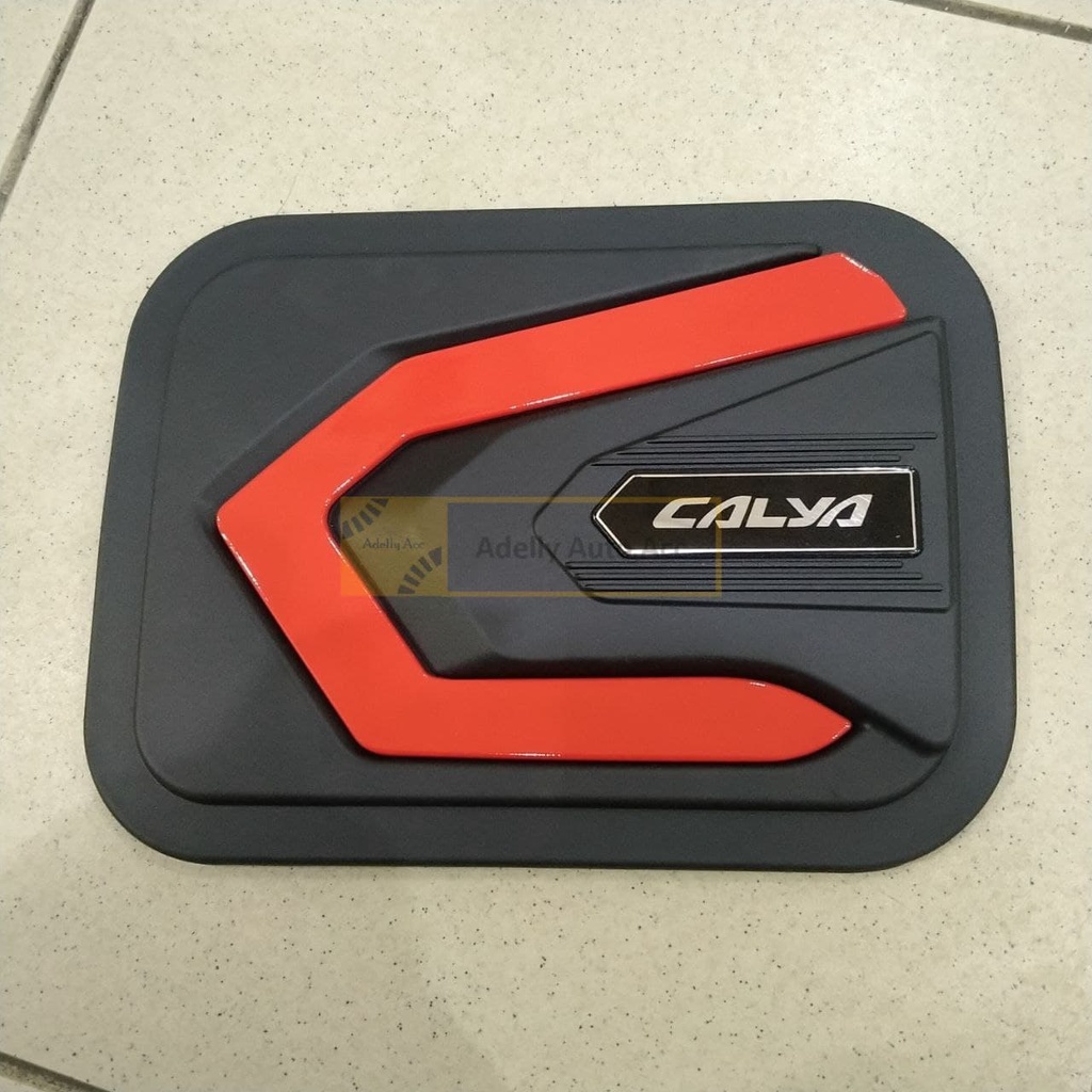 Tutup Tangki Bensin Tank Cover Redline Mobil Toyota Calya Warna Merah Hitam Doff