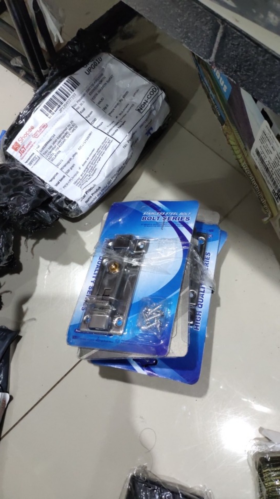 Grendel Slot Pintu/ Slot Pintu/selop Kunci Pintu/grandel Stanless Stell Otomatis 3inchi & 4 Inchi