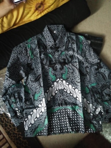 Kemeja Batik Cowok Kemeja Kondangan Batik Panjang Pria Corak Kujang Abu