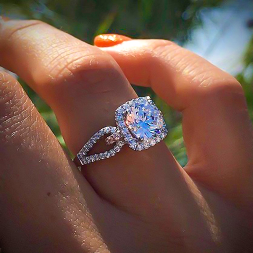Hu Hu Hu Hu Hu Alat Bantu Pasang Kacamata♡ Cincin Wanita Desain Hollow Hias Cubic Zirconglitter Untuk Pernikahanpengantinhadiah