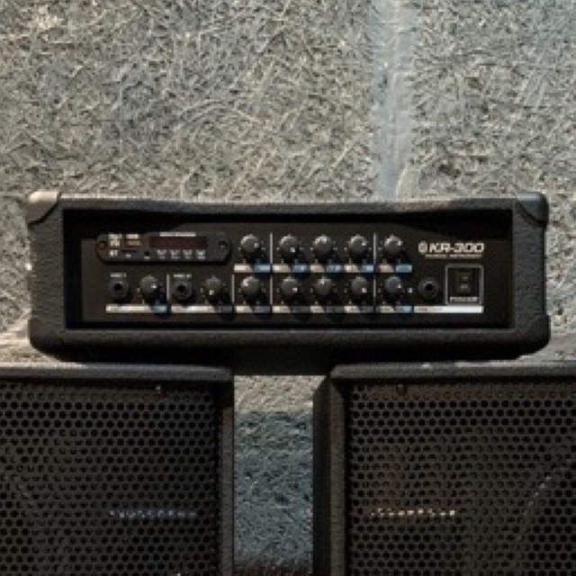 power amplifier karaoke home theater 200 dan 300 watt