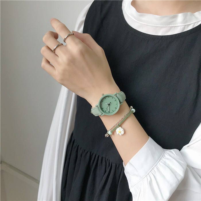 OVERFLOWS.ID Jam Tangan Analog Bulat Strap Kulit Suede Empuk Kecil Model simple Ala Korea