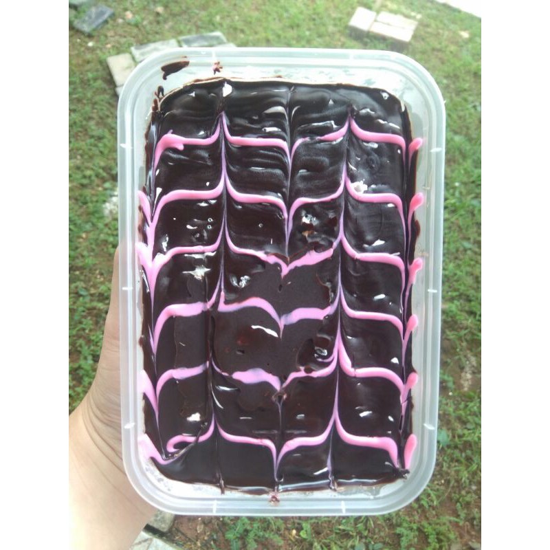 

Cake Lumer Coklat Full Box 650M