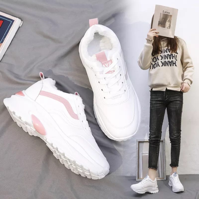 4.4 SALE Sepatu sneakers wanita/sepatu sneakers wanita vansko