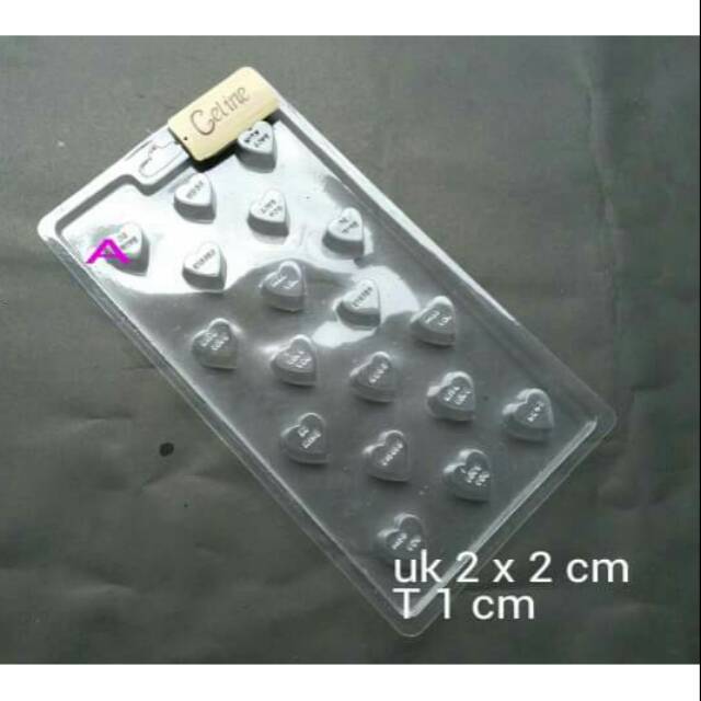 Cetakan coklat mika hati