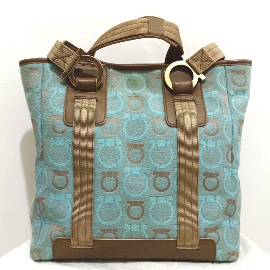 Tas Wanita Branded Luxury Original Salvatore Ferragamo Gancini Canvas Tote
