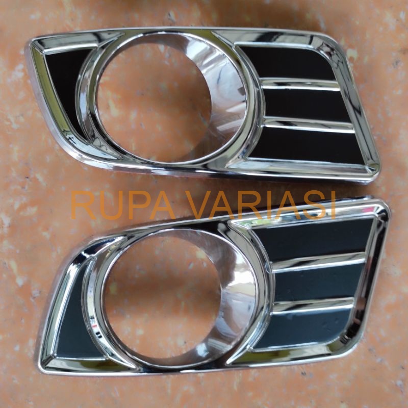 ring cover foglamp bumper depan toyota rush lama kombinasi twotone hitam chrome crome tempel