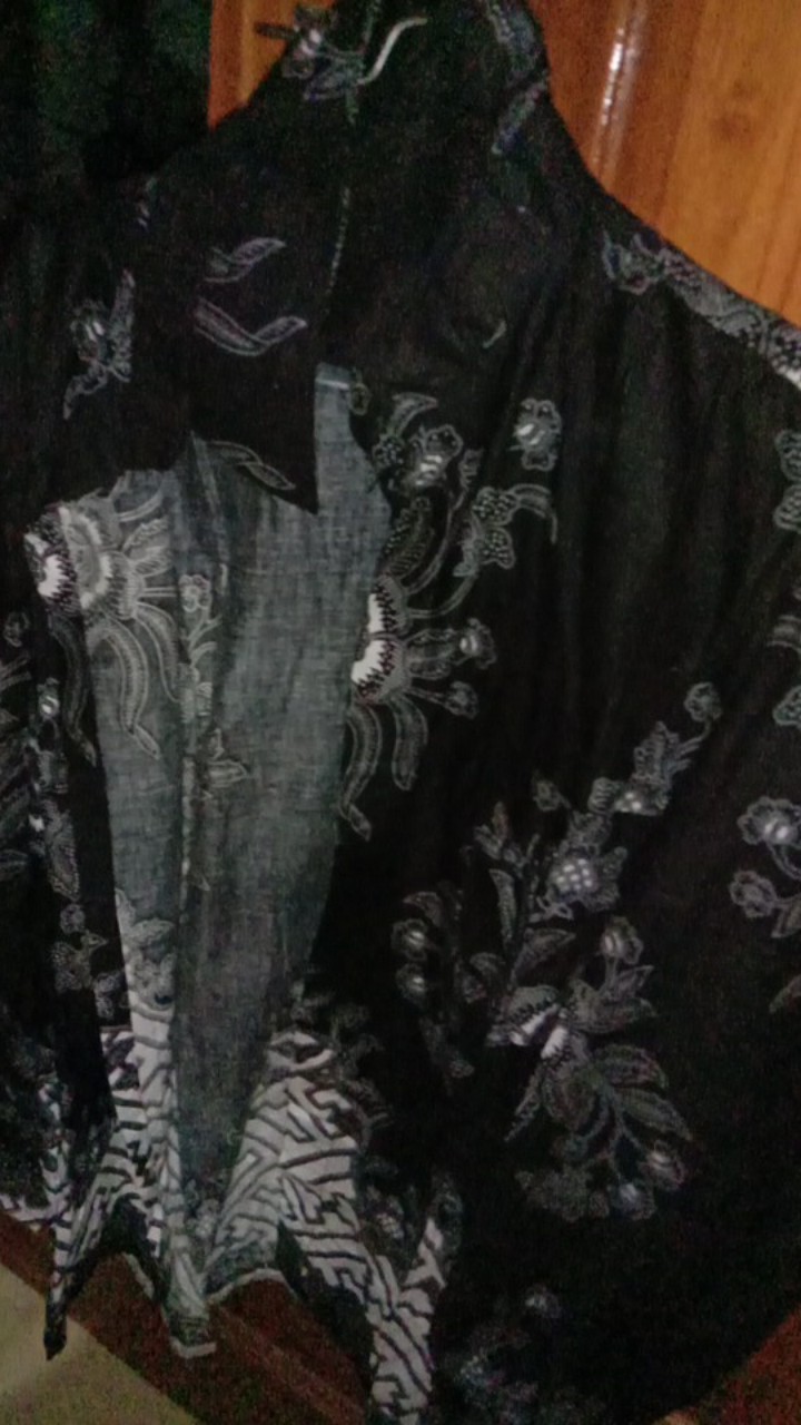 Maura Couple - Sania Ruffle Batik Couple Ori Ndoro Jowi Garansi Termurah Shopee - Batik Kebaya Solo