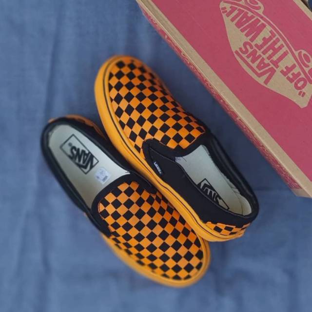 Vans Slip On Checkerboard Orange Black