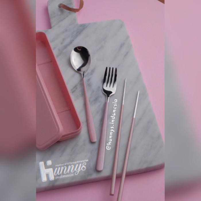 

PROMO - Souvenir Set Alat Makan Paket | Suvenir Hadiah Pernikahan Kado Kantor - Pink Box Pink