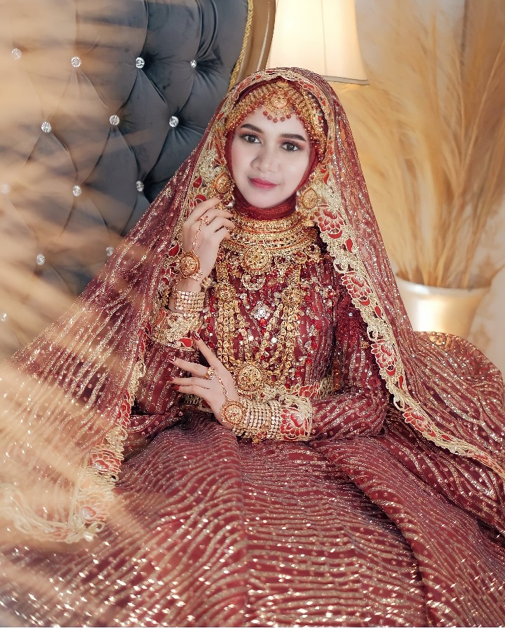 Edit Foto Prewedding/pernikahan