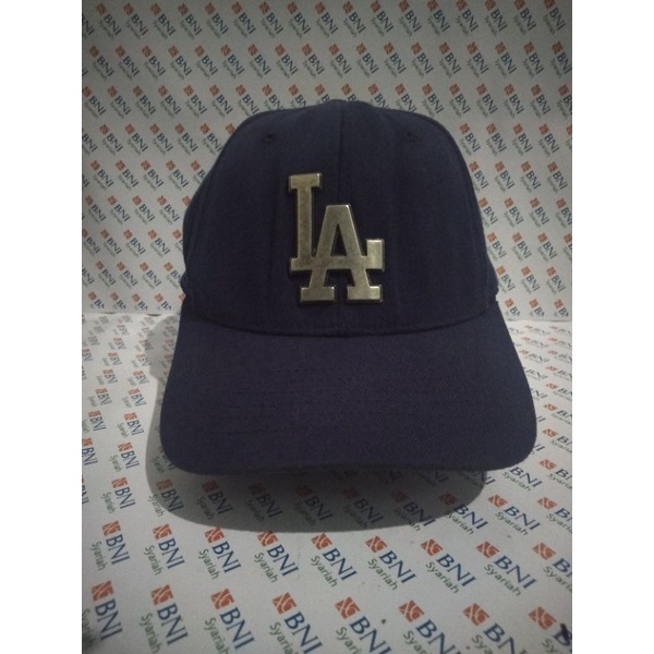 topi LA MLB logo besi