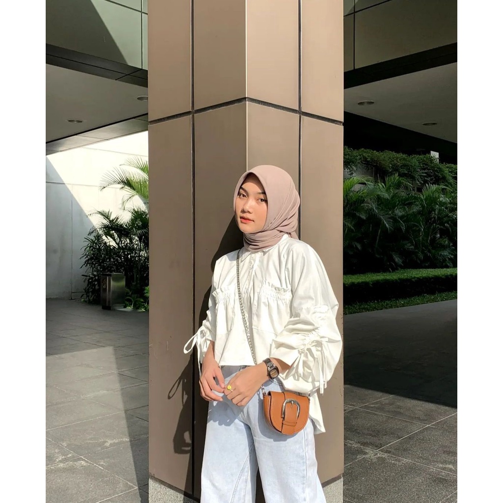 Seorina Blouse by Vinbee // Katun Poplin