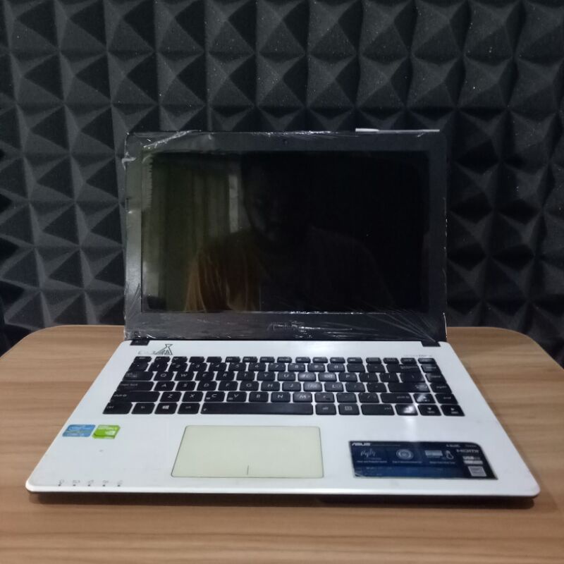 Laptop asus A450c intel core i3 1,8Ghz