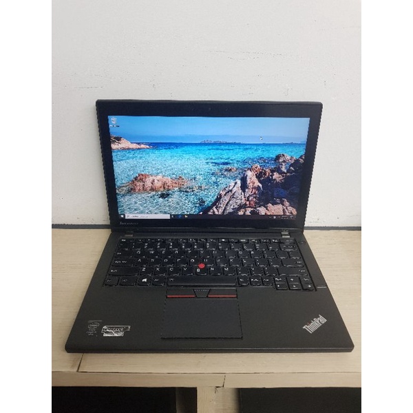 Lenovo Thinkpad X250 Touchscreen Core i5 Gen5 Ram 8 Ssd 256 Backlit FHD
