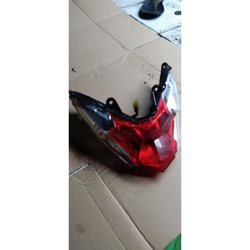 reflektor lampu belakang vario 125 150 LED original