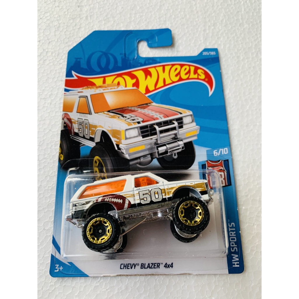 HOT WHEELS HOTWHEELS CHEVY BLAZER 4X4 JEEP PUTIH HW SPORT DIECAST MOBIL HOTWILS LANGKA MURAH TRACK