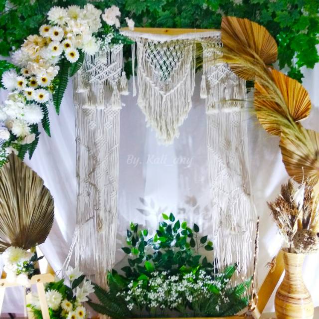 Backdrop Hexagon makrame putih