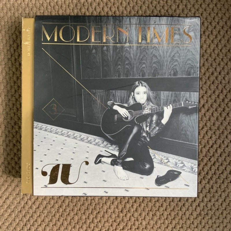 IU Modern Times Limited Edition Album