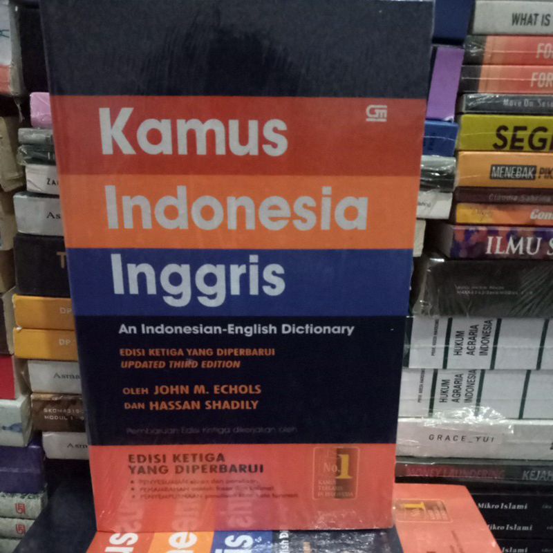 

buku kamus Indonesia Inggris edisi ketiga John m echols Hassan shadily