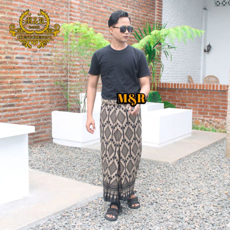 Sarung Batik Pria Motif Sorot Naga Hitam Sarung Pria Dewasa