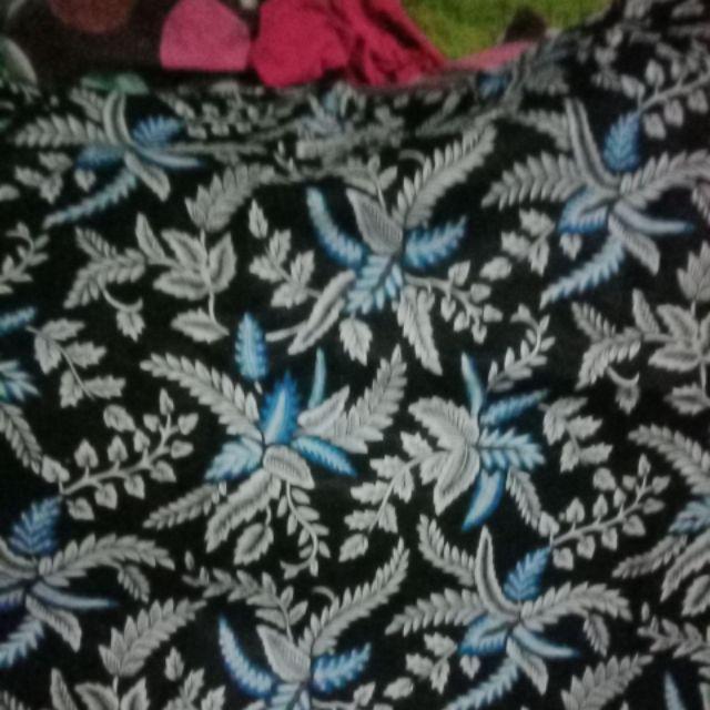 Terlaris Serut Genes Jelita Tunic Navbor Yelbor Whitbor Creambor Tunik Batik Modern Hrb030 Dolbi