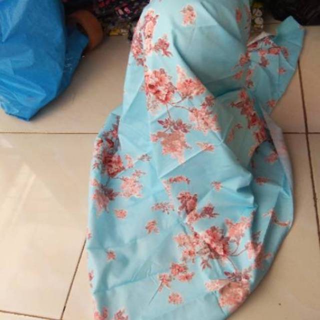 Medan Termurah/Hijab square/hijab flower/hijab segi empat