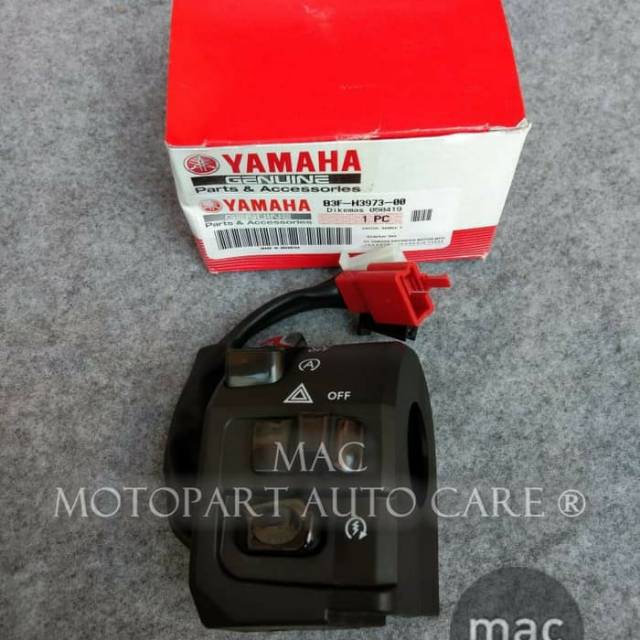 SAKLAR HOLDER KANAN LEXI ORI YGP B3F-H3973-00