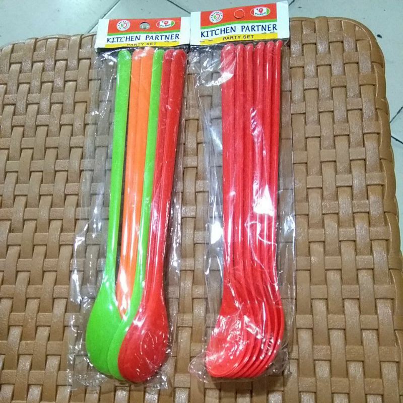 sendok kecil plastik panjang