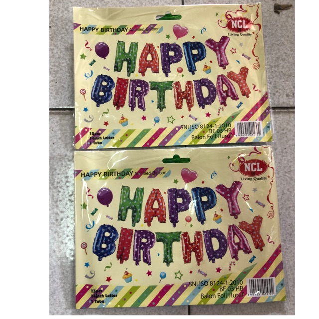 Balon tulisan “HAPPY BIRTHDAY”
