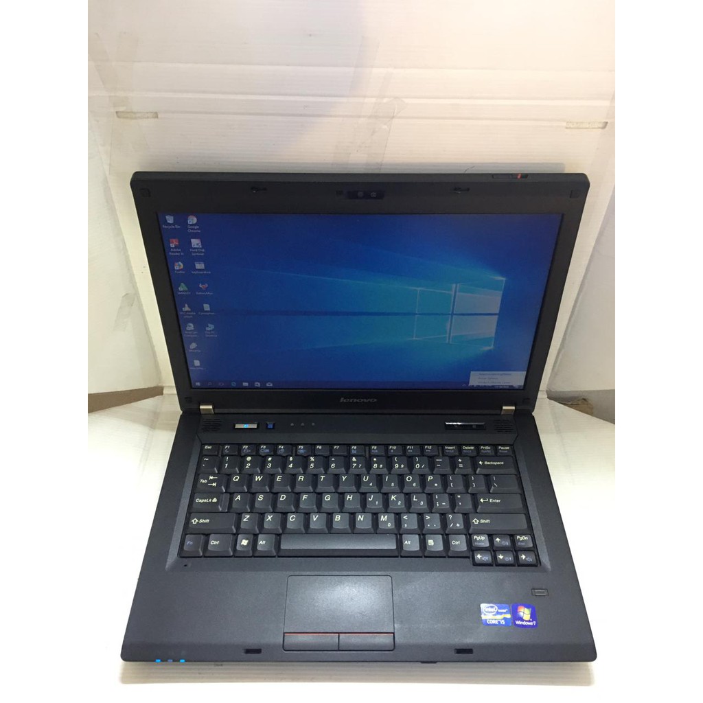 Lenovo E47A.. core i5-2410M.. webcame. HDMI/14". Mulusss