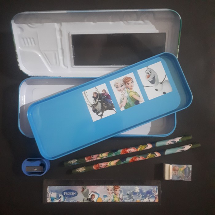 

Diskon Tempat Pensil Kaleng Model Bus Isi Motif Karakter Fancy Terlaris