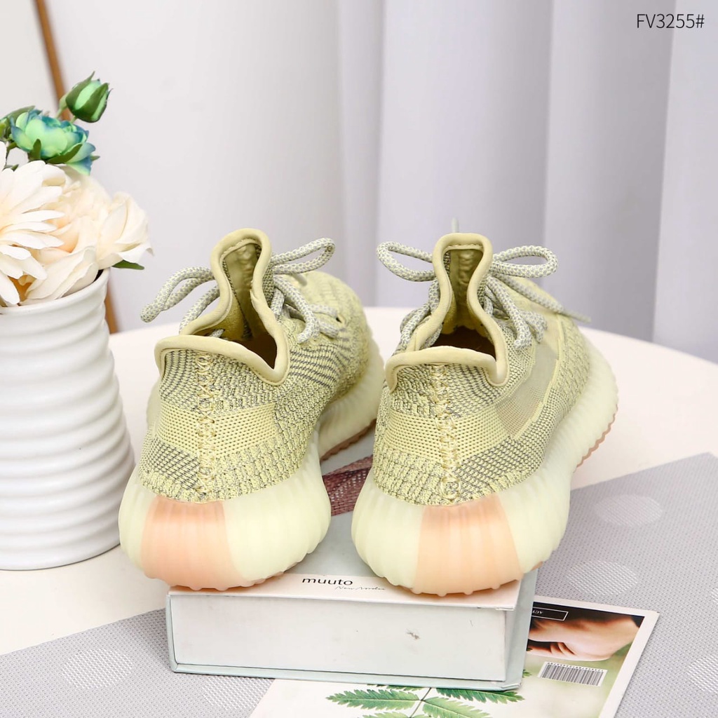 Ads Yeezy Boots 350 V2 Antlia  (Reflective) Women FV3255