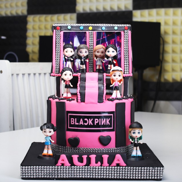 

Kue Ulang Tahun BlackPink / Birthday Cake / MOHON BACA KETERANGAN