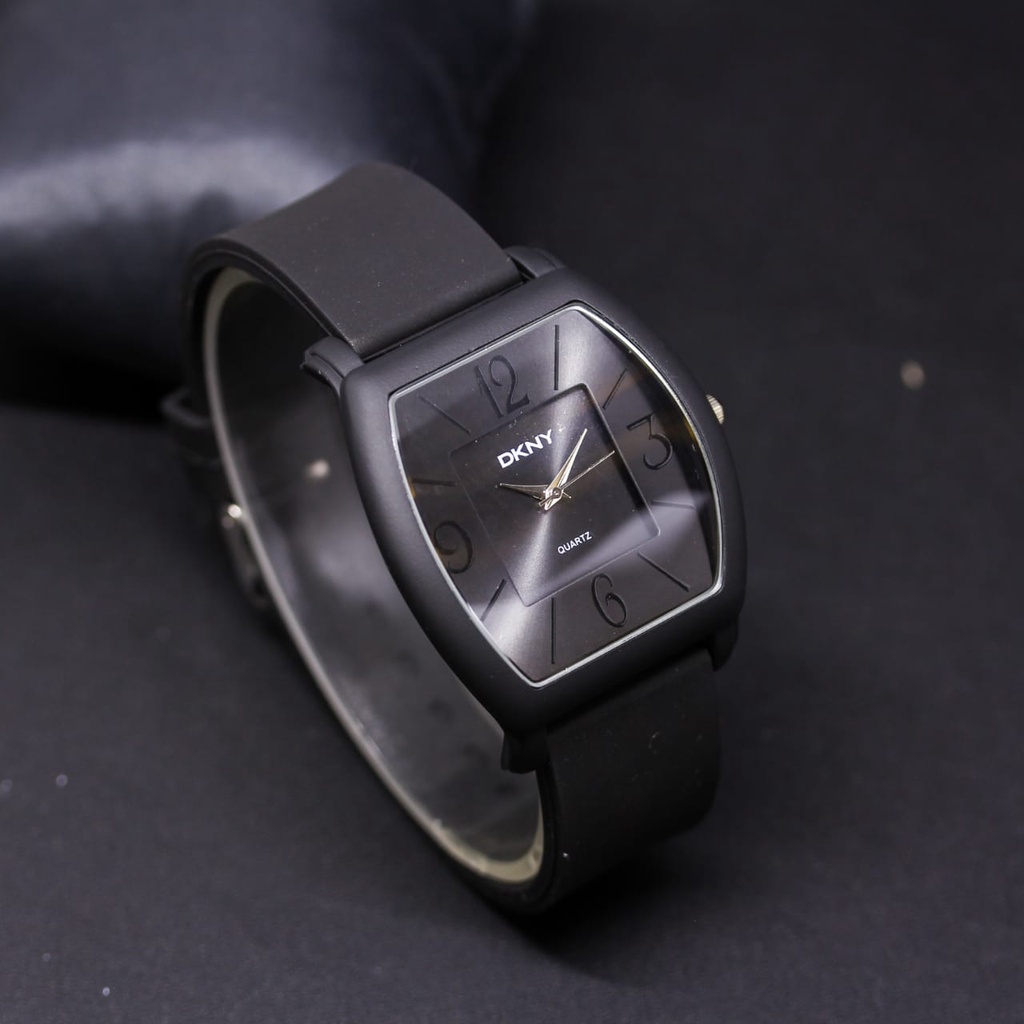 COD Jam Tangan Pria Dkny Tali Karet Body Sei Karet Knop Gerigi