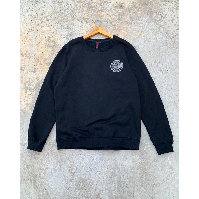 Crewneck Independent