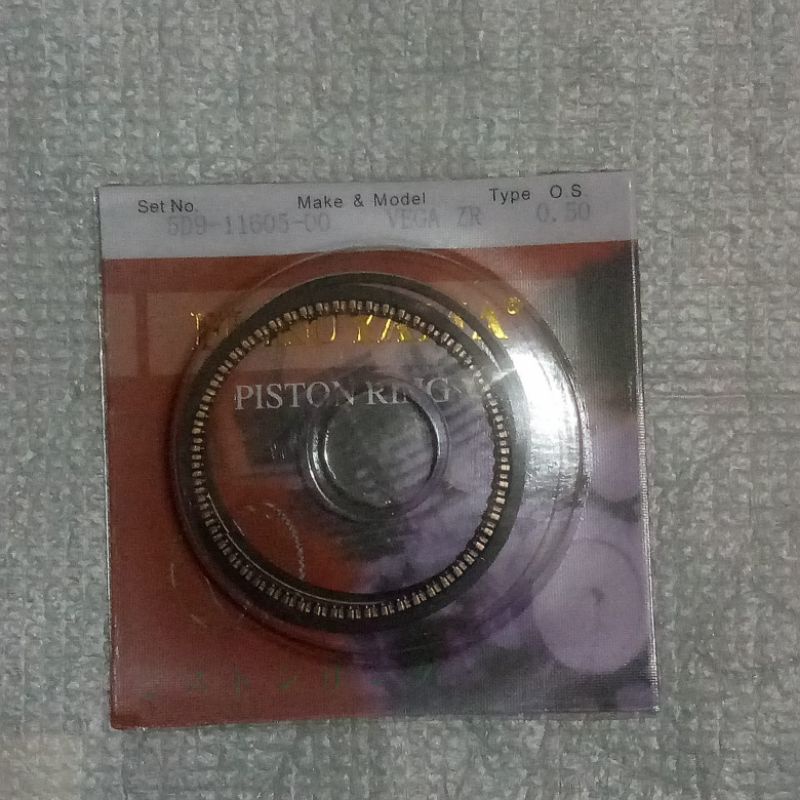 Ring piston vega ZR FUKUYAMA