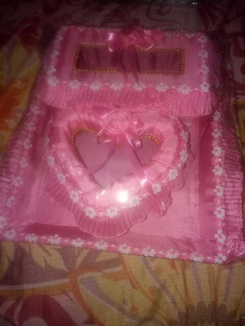 Tempat Mahar / Tempat Uang Dan Tempat Perhiasan