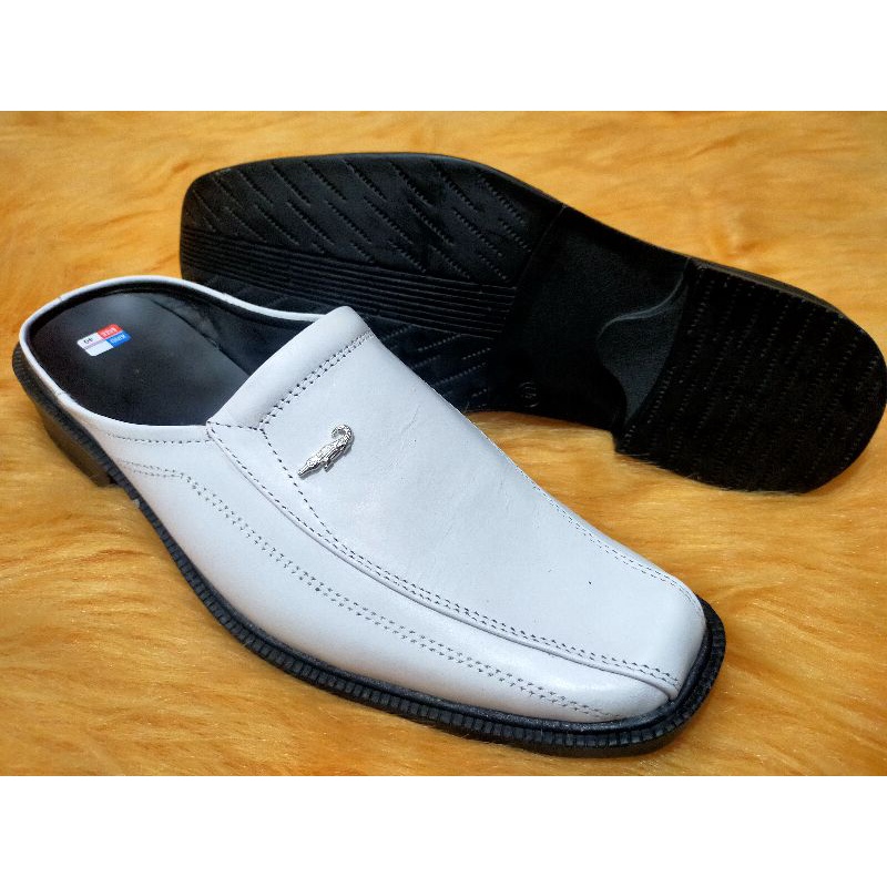 Sepatu slop pria kulit asli berkualitas/sepatu fantovel kulit asli