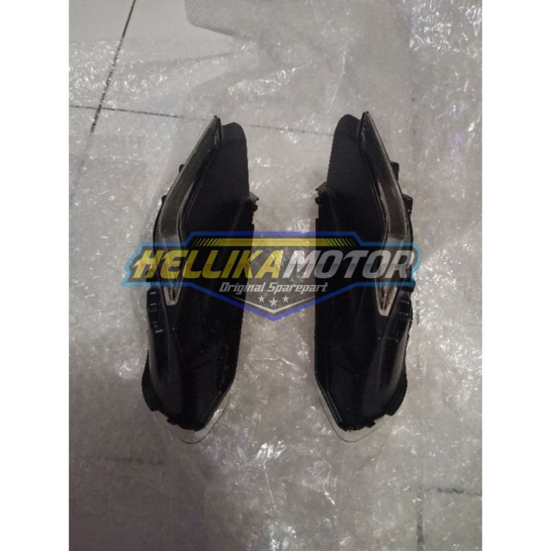 Mika Kaca Reflektor Lampu Depan Lampu Senja Yamaha R15 V4 Original