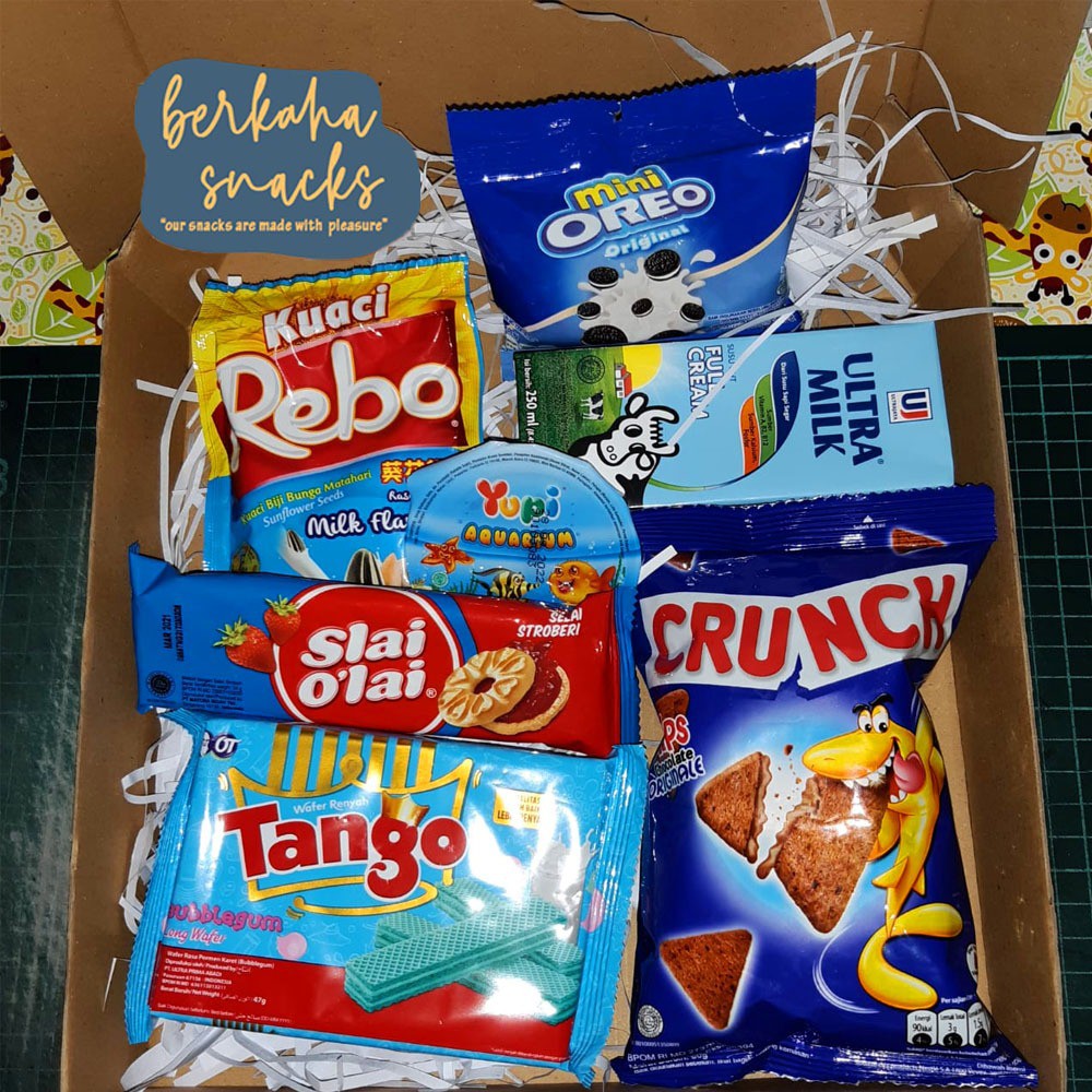 

Snack Box Medium Kado Hadiah Valentine Anniversary Sidang Wisuda Lebaran Idul Fitri Ulang Tahun Free Gift Card