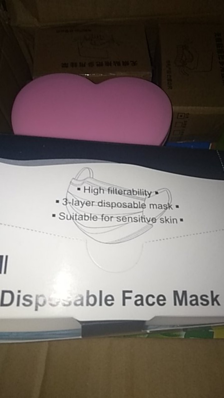 Clean Heart Lunch Box Bentuk Hati