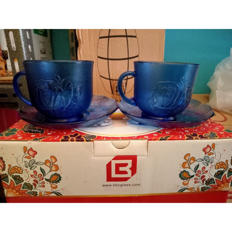 gelas-gelas kaca ( cup saucer)